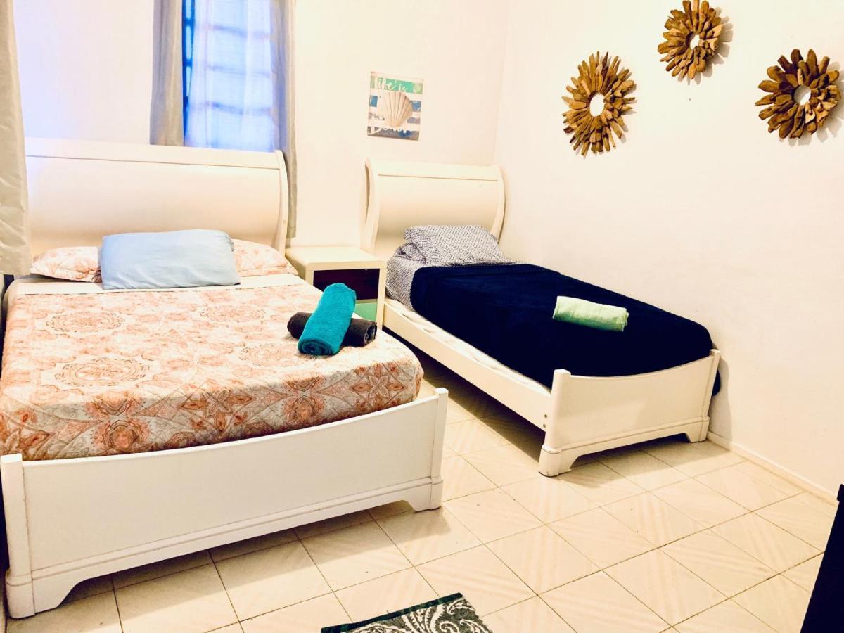 Coastal Express Inn & Suites #1 At 681 Ocean Drive Islote Værelse billede